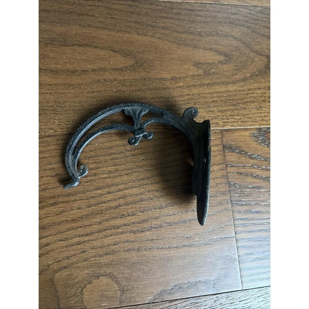 Decorative Cast Iron Fleur de Lis Wall Bracket Plant Lantern Hook Black 6